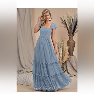 Bridesmaid dress - never been worn